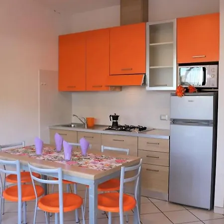 Appartement Bright Flat With Pools Bibione