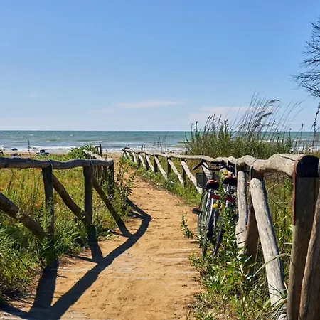 Bright Flat With Pools Appartement Bibione